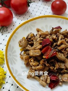 便當店當紅炸子雞-辣炒蘿蔔乾 的食譜成品照片