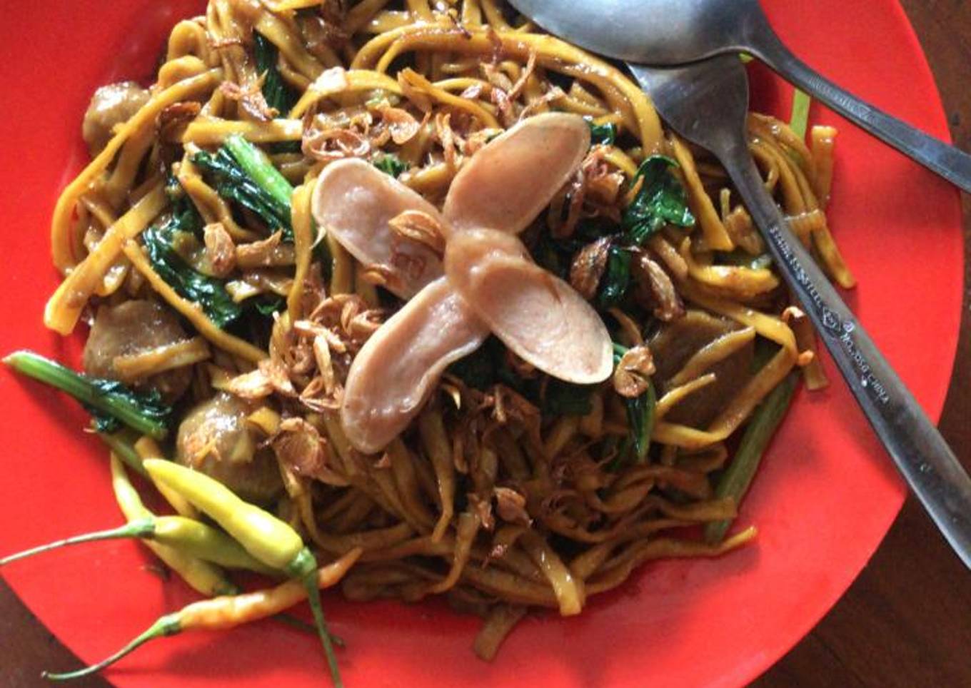 Mie goreng bakso special
