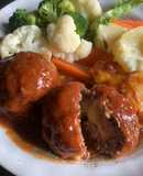 Cheese Stuffed Stewed Hamburgers (Beef Patties)