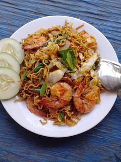 Foto resep Mie goreng seafood sayur