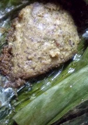 A picture of Bhetki paturi.