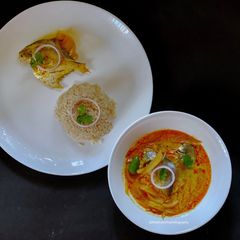A picture of আমলা ফিস কারী.