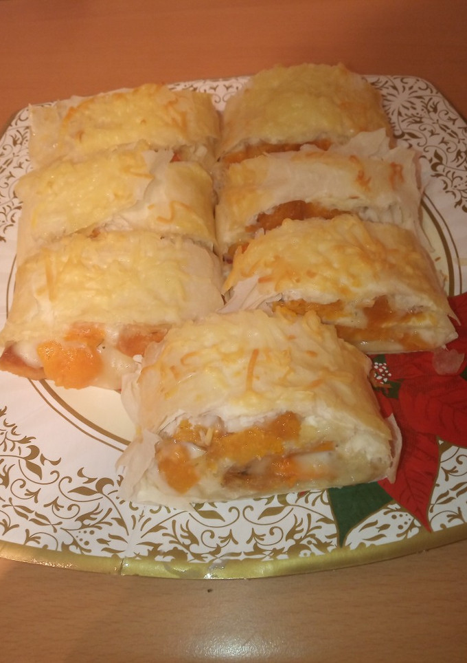 Una foto de Rollitos rellenos de calabaza, miel y queso