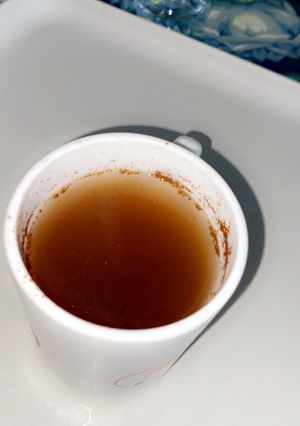 صورة لوصفة مشروب زنجبيل وقرفة للتعبانين من الزكام