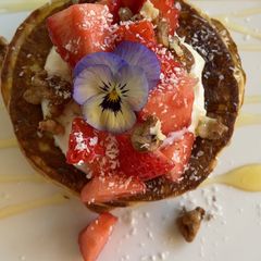 A picture of Yoghurt Pancakes.