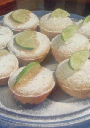 Una foto de Ponquesitos (Cupcakes) de limón Vegano