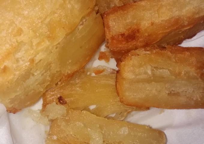 Langkah Mudah untuk Membuat Singkong keju renyah merekah ambyar, Menggugah Selera