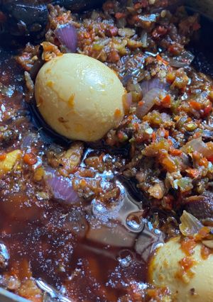 A picture of Ofada sauce.