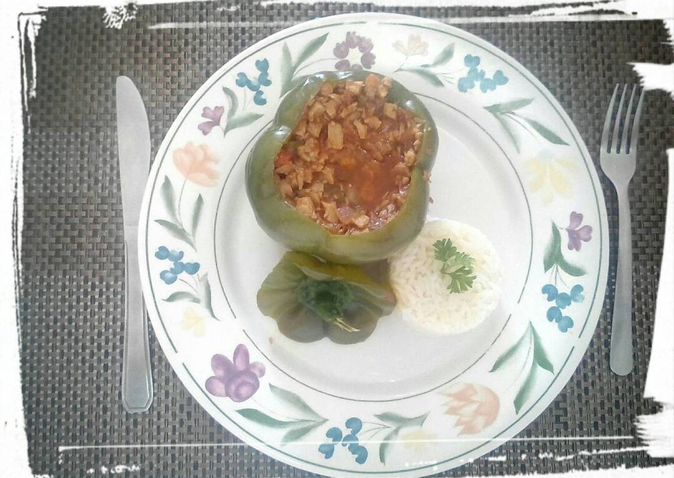Chiles rellenos con carne de soya