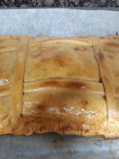 Una foto de Empanada con verduras atún y huevo