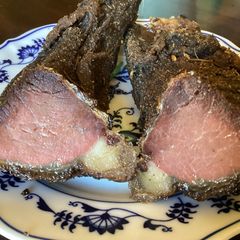 A picture of California Farm Airfryer Dried Biltong Meat.