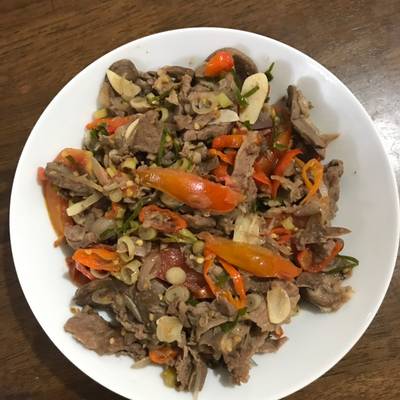 Gurih! 5 Resep Daging Kambing Goreng yang Menggugah Selera Lidah Resep Tumis Daging Kambing bumbu Sambal Matah oleh nina - Cookpad