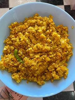 Una foto de CousCous con verduras y curry 🥰🤤