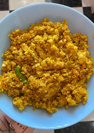 Una foto de CousCous con verduras y curry 🥰🤤