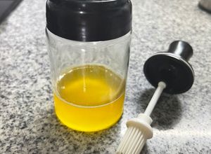 Una foto de Ghee o Mantequilla Clarificada