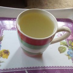 A picture of Ginger and garlic tea.