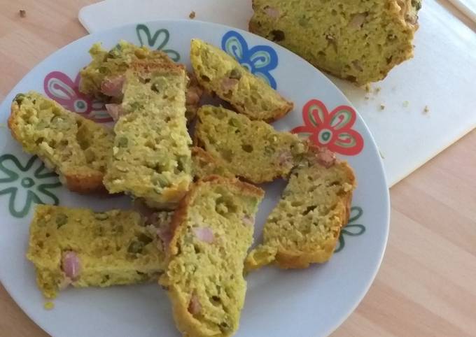 Recette Délicieux Cake aux lardons, parmesan et petits pois