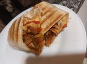 Una foto de pollo desmechado bbq