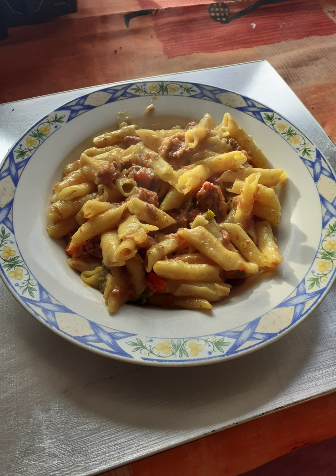 Una foto de Macarrones con carne estilo gallego beluso