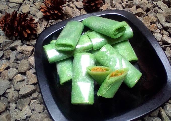 Easiest Way to Cook Perfect Dadar gulung