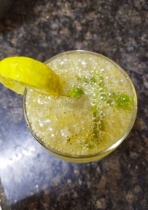 A picture of Mojito mocktail.