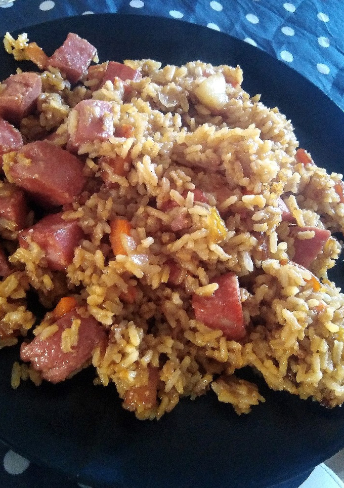Una foto de Arroz con mortadela y soja
