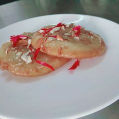 A picture of Malpua.