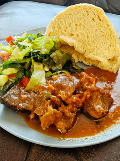A picture of Idombolo.