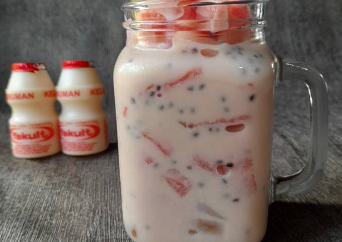 Resep Es Semangka Yakult Oleh Deki Isnawan Cookpad 9443