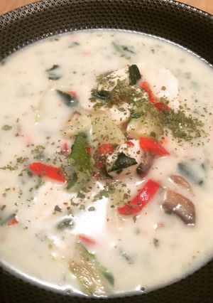 Une photo de Soupe Thaï au Poulet et lait de Coco