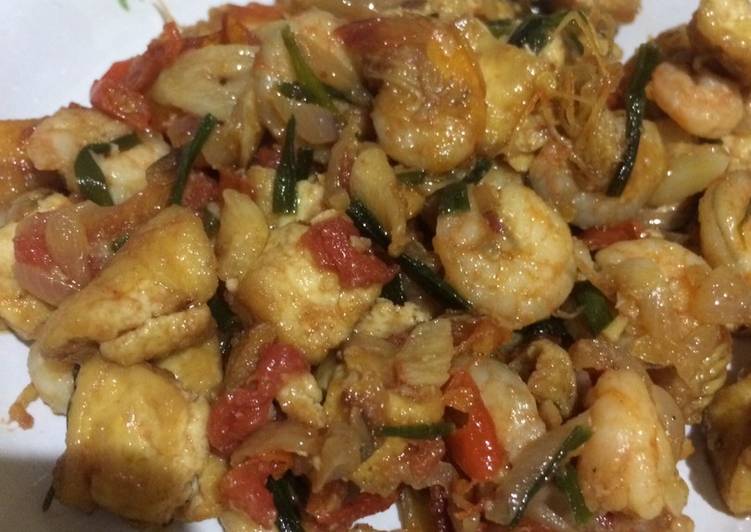 Tumis udang tahu sederhana