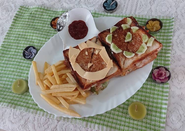 Recipe of Quick Paneer veg mayonnaise sandwich