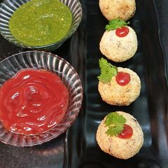 A picture of Dalia-oats stuffed bombs.