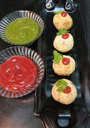 A picture of Dalia-oats stuffed bombs.