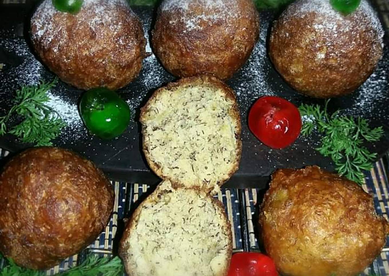 Kue Buah Rengas Khas Jambi atau Godok-godok pisang