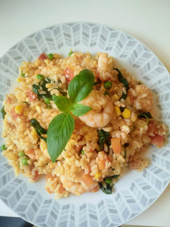 九層塔蝦仁番茄蛋炒飯-Thai basil prawn tomato egg fried rice 的食譜成品照片