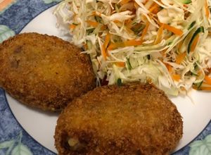 Croqueta de patata Japonés POTETO COROCQUE🇺🇾🇯🇵ポテトコロッケ Una foto de Croqueta de patata Japonés POTETO COROCQUE🇺🇾🇯🇵ポテトコロッケ