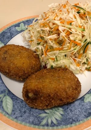 Una foto de Croqueta de patata Japonés POTETO COROCQUE🇺🇾🇯🇵ポテトコロッケ