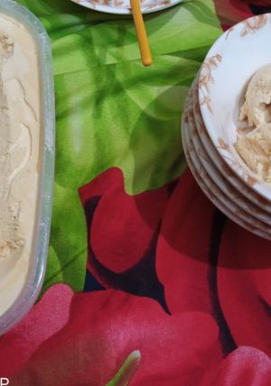 A picture of Mango ice-cream.