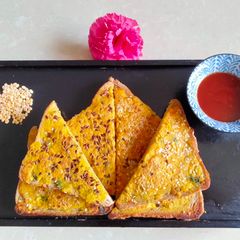 A picture of Moong dal healthy triangles.