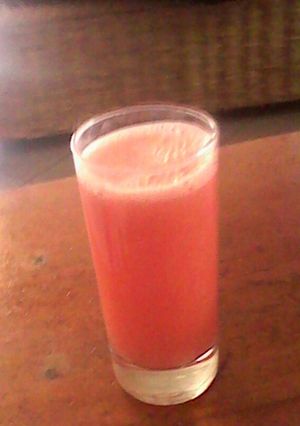 A picture of Watermelon lemonade.