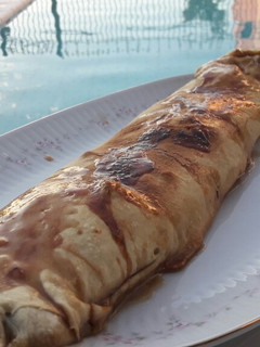 Una foto de Apfelstrudel🍎 (strudel de manzana) 🍎