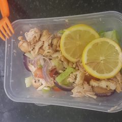 A picture of Chicken fillet salad.