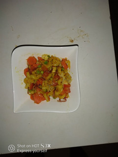 A picture of Jellof Macaroni scrambled eggs.