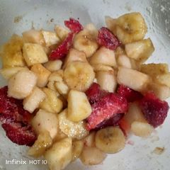 A picture of Tangy fruit chaat.