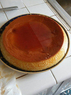 Una foto de Flan de vainilla y leche condensada