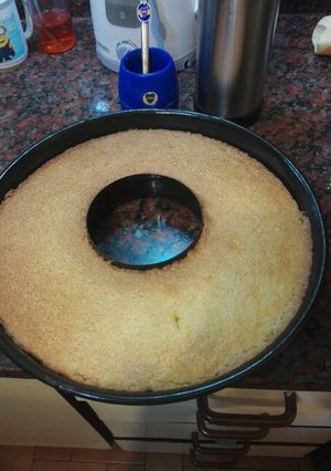 Una foto de Bizcochuelo de limón esponjoso