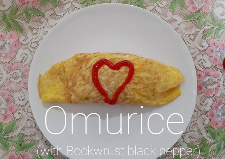 Omurice (with bockwurst black pepper)