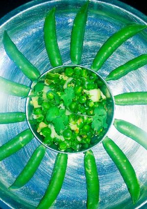 आलू मटर की घुघरी (aloo matar ki ghughari recipe in hindi) रेसिपी मुख्य फोटो
