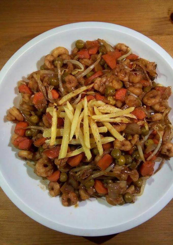 Una foto de Gambas afrodisiacas con jengibre crujiente